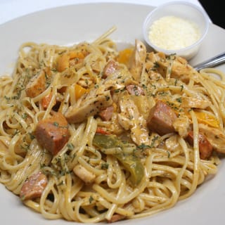 Chic Hasta Pasta