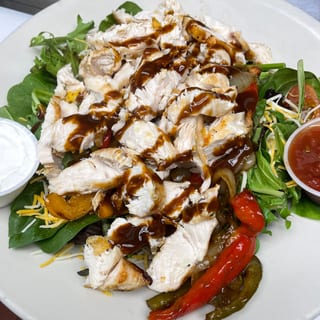 Chicken Fajita Salad
