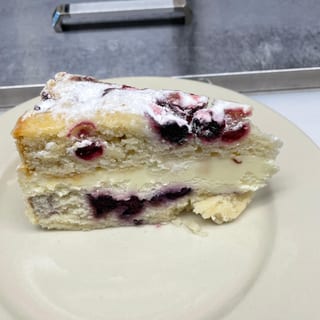 Lemon Berry Cake
